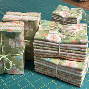 Dainty Meadows Fat Quarter Bundle